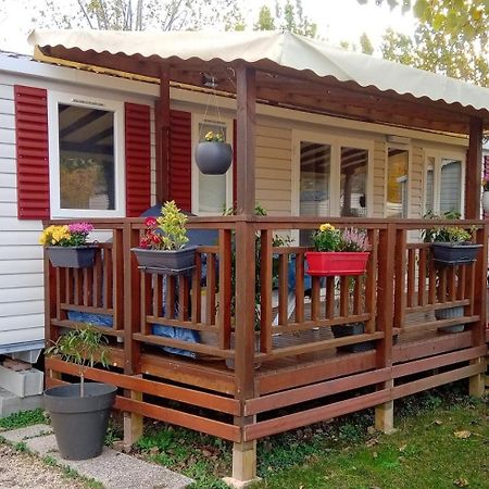 Mobile Home For You Les Rives De Condrieu Bagian luar foto