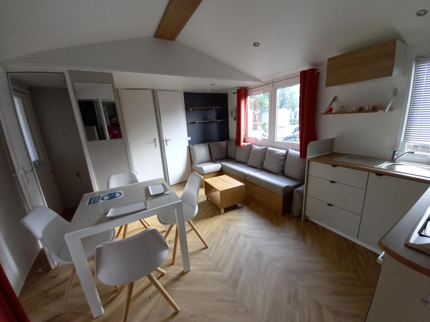 Mobile Home For You Les Rives De Condrieu Bagian luar foto